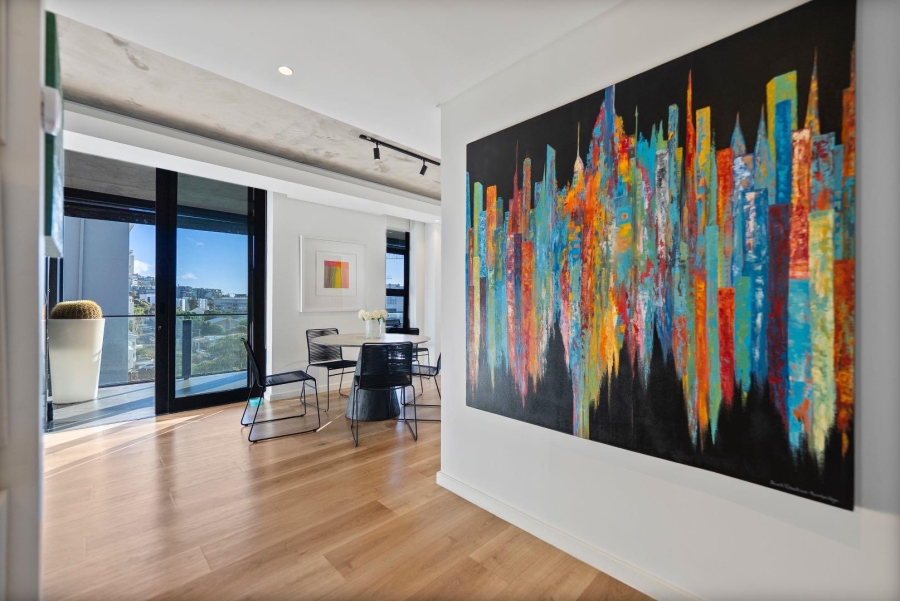 2 Bedroom Property for Sale in Sea Point Western Cape